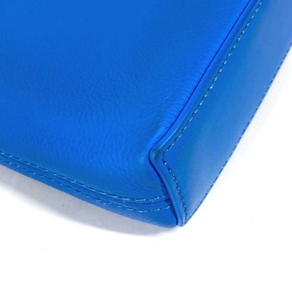 LOUIS VUITTON M82270 Aerogram Takeoff-Pouch Clutch (Initials "MH" on name tag) - Picture 12 of 15